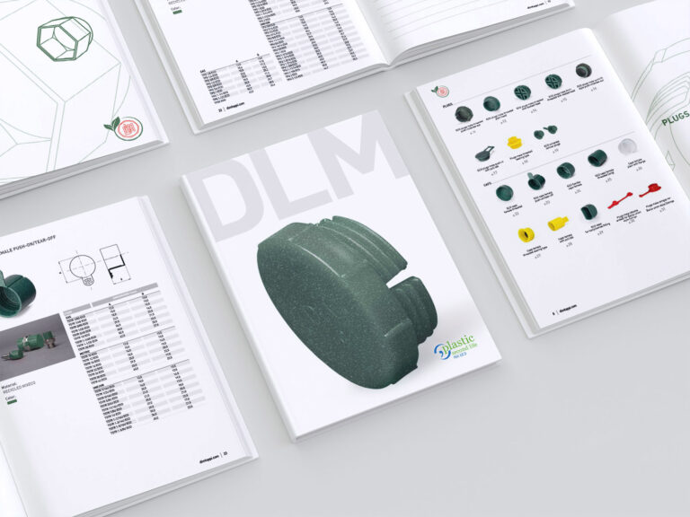 portfolio_makelab_dlm_catalogo_green_steso Hard cover open view book inside pages mockup